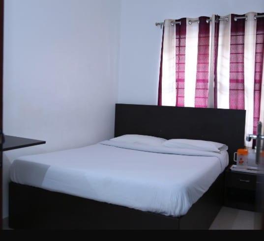 Manjunatha Residency Chikmagalūr Buitenkant foto